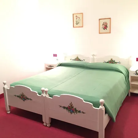 Tosa Hotel Madonna